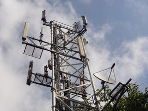 cellular mast tower antenna
