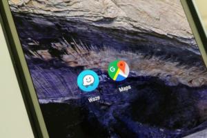 waze vs. google maps