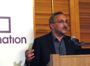 Hossein Yassaie (1)